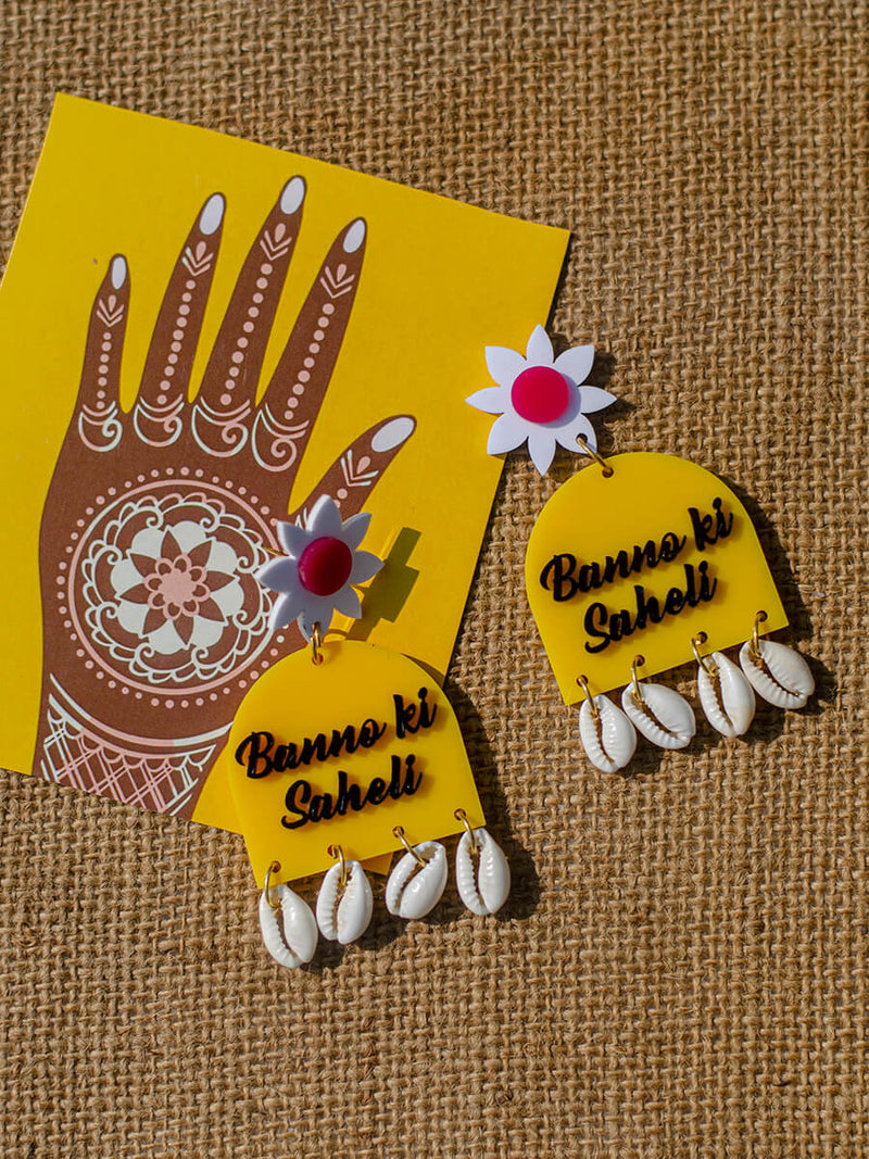 BANNO KI SAHELI Combo (Banno ki Saheli Shell Earrings + Potli)